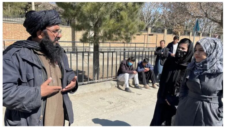 तालिबानद्वारा सञ्चालित उच्च शिक्षा मन्त्रालयले अफगानिस्तानका निजी विश्वविद्यालयमा छात्रालाई प्रवेश निषेध