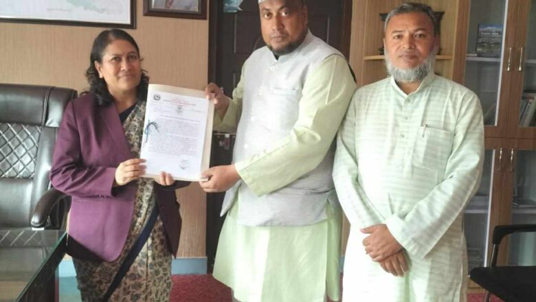 उपाध्यक्ष मशहूदले मदरसाको समस्याबारे शिक्षा मन्त्री लाई दिए ज्ञापन पत्र