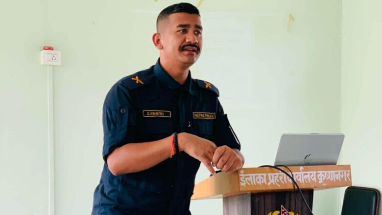 प्रहरी निरिक्षक सुरज खत्रीले पाए असोज महिनाको उत्कृष्ट प्रहरी अवार्ड