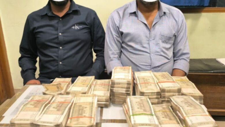 स्रोत नखुलेको बीस लाख पचास हजार भारतिय पैसा सहित मानिस कपिलवस्तु बाट पक्राउ