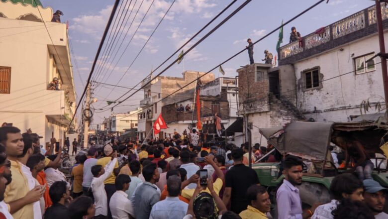 भव्य र सभ्य तरिकाले कृष्णनगरको मूर्ति विसर्जन
