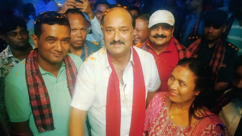 हाइवे ह्याकर्स ऐसी बस कृष्णानगरमा एक कार्यक्रम बिच समुद्घाटन